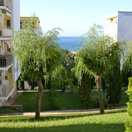 Apartment Stunning Beach Front Sweti Wlas